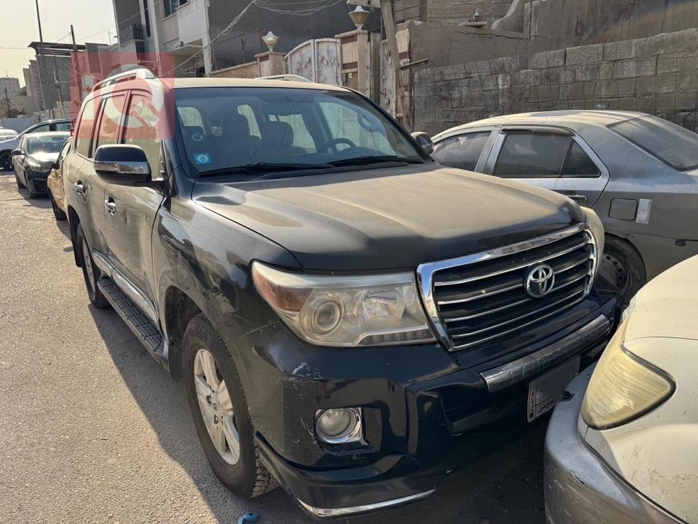 تويوتا لاندكروزر